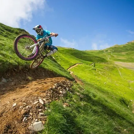 Apartamento Duplex 6 Pers Avec Parking à 600m Des Remontées, Proche Commerces Et Navette Gratuite - Fr-1-401-42 *