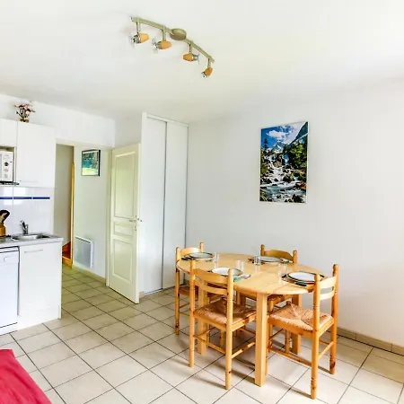 Duplex 6 Pers Avec Parking A 600m Des Remontees, Proche Commerces Et Navette Gratuite - Fr-1-401-42