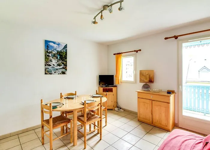 Appartement Cauterets, 3 Pièces, 6 Personnes - Fr-1-401-42 *